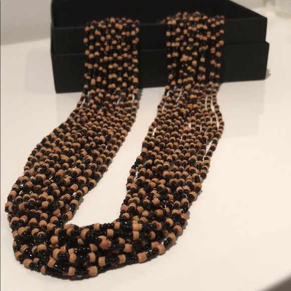 Jewelry - VINTAGE 15 STRAND BLACK & TAN BEADED NECKLACE